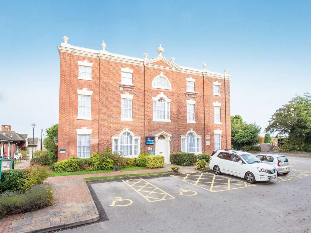 Travelodge Birmingham Kingswinford Εξωτερικό φωτογραφία